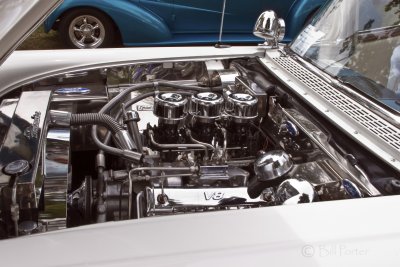 1957 Ford with 3-Duces