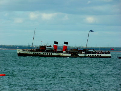 CALEDONIAN STEAM PACKET - P.S. WAVERLEY (The Last Sea Going Paddle Steamer) @ Egypt Point, Isle of Wight (Passing)