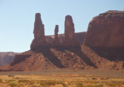 Three Sisters formation