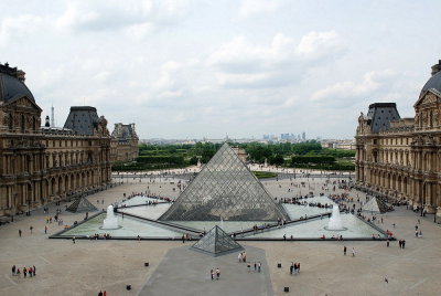 Louvre.jpg