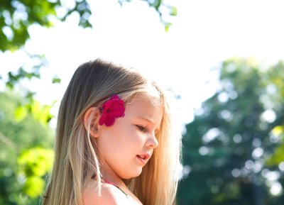 Lindy with a flower