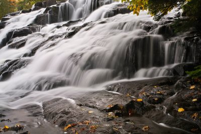 Bond Falls