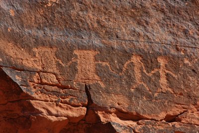 10-3-09 Petroglyphs Valley of Fire 0382.jpg