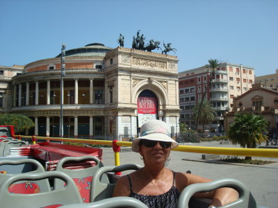Hop On-Off Bus in Palermo
