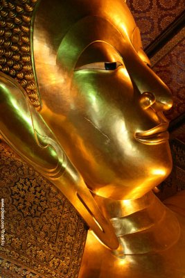 Bangkok-Sleeping Buddha Temple-1