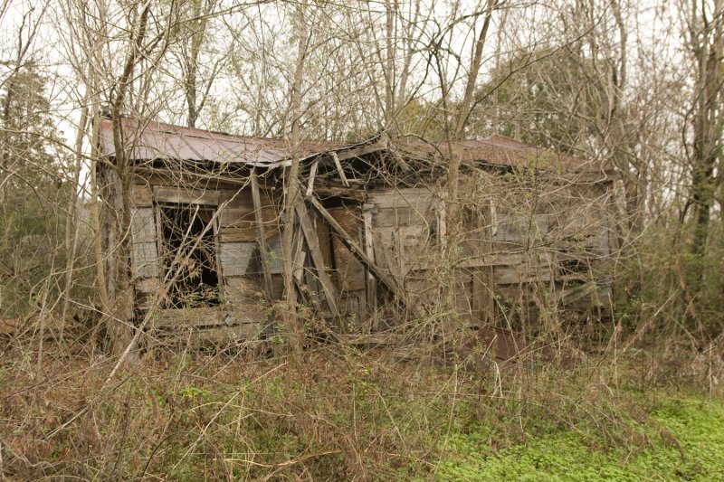 highway 18 shack.jpg