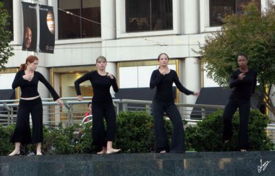 2008_09_17 Sarah Bush - Dance 1