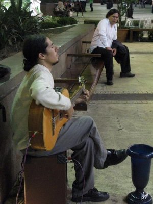 2009_03_17 Fede Gitano Spanish Guitar on Recoleta Plaza