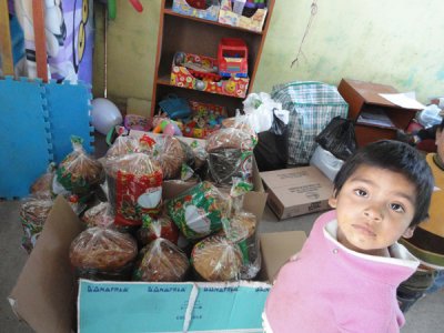 WawaWasi12 Christmas Bread from University Students supporting Wawa Wasi