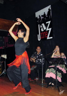 2011_01_22 Aires Flamencos at Jazz Zone Lima
