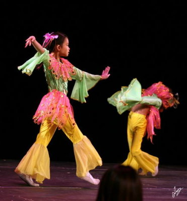 2008_04_27 NOA Chinese Dancers