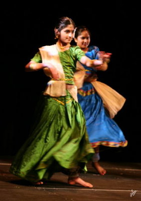 2008_04_27 NOA Indian Dancers