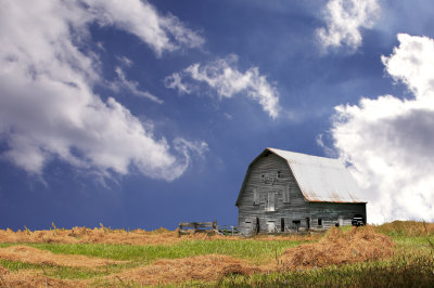 The Rustic Beauty of an Old Barn
