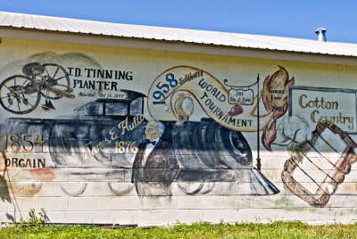 The Hutto Chamber of Commerce Building, Hutto, TX