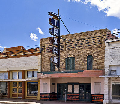 The Texas Theater in Ballinger, TX