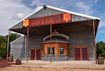 The Silver Spur Theater in Salado, TX