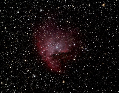 NGC281  Dec2010 18shots WOf7 5min iso1600.jpg
