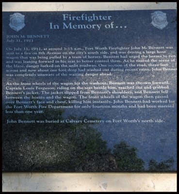 FORT WORTH  POLICE AND FIREFIGHTERS MEMORIAL   DSC_4173w.jpg