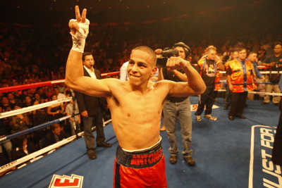 Antonio Escalante -VS- Cornelius Lock