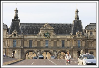 Bridge over Louvre