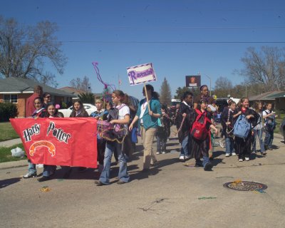 School mardi Gras 088.JPG