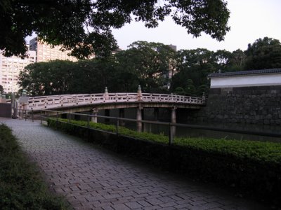 Bridge to the Imperial Palace.