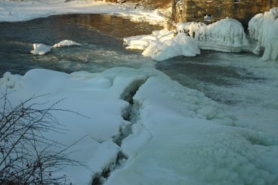 brokebackfallsbase1-29-09 29.jpg