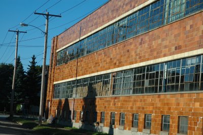 Lynda Lee factory 10-1-08 15.jpg