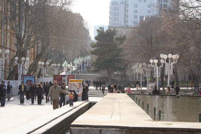 Fountain Square Baku Azerbaijan.JPG