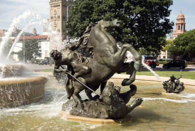 Kansas City JC Nichols Memorial Fountain - DSC_5186S