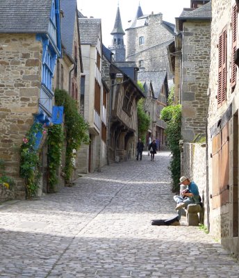 Dinan