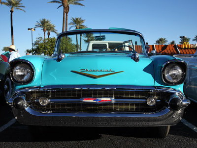 '57 Chevy_1389sm.jpg