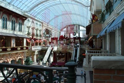 MERCATO MALL ON JUMEIRAH BEACH ROAD