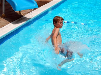 pool017.jpg