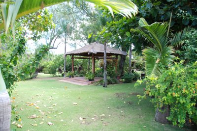Nona Lani Cottages 01.jpg