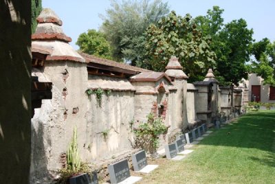 Cemetery 04.jpg