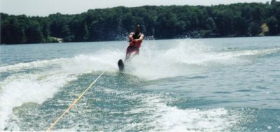 Jeff skiing lake Anna 1999