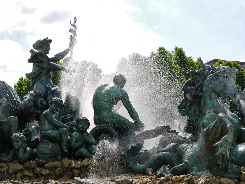 Monuments-des-Girondins