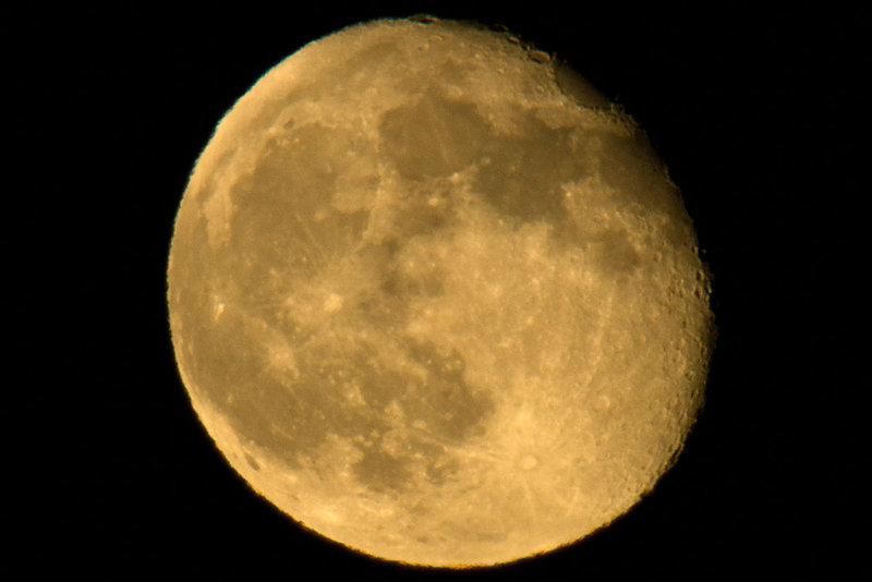 6/28/2010  Moon