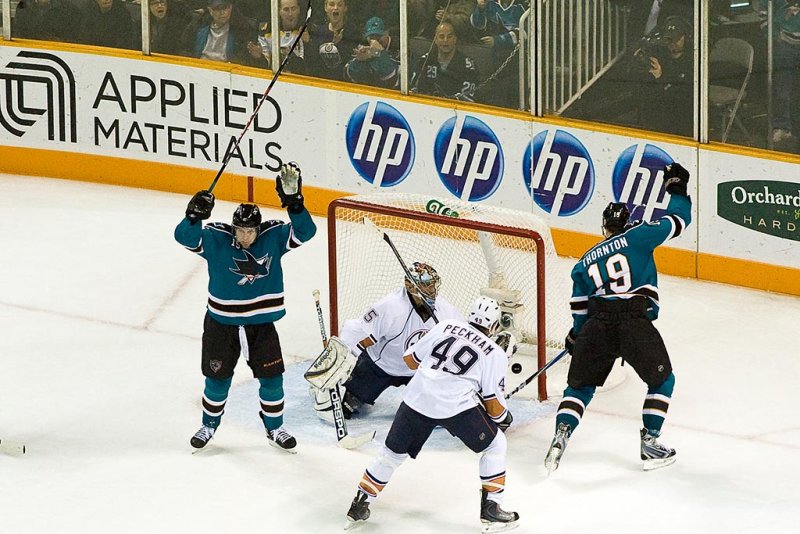 Edmonton Oilers  vs. San Jose Sharks - December 21, 2010