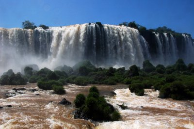 Puerto Iguazu / Iguazu River