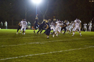 ex!!!! quarterback jumping to make the pass_MG_5574.jpg