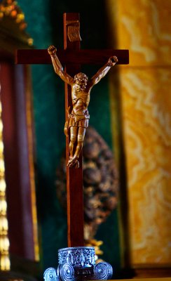 Crucifix from the altar of Mission San Jose _MG_7785.jpg