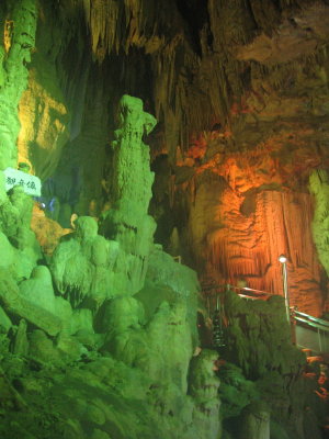 year2010_003a.jpg