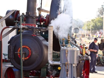 Farm steam engine