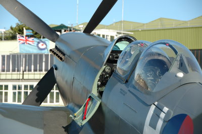 Spitfire H 98