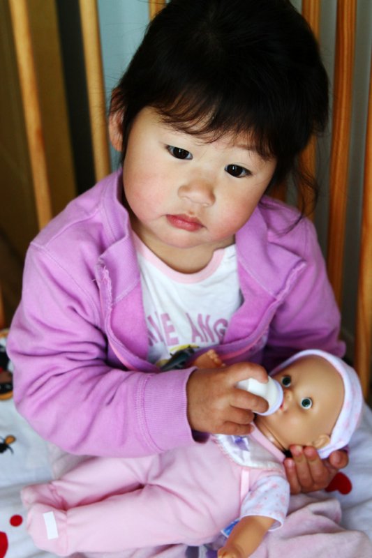Little Mommy, Shanghai, China, 2010