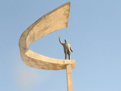 Monumento a JK