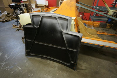 914 Front Trunk Lid (1975) - Photo 3