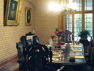 Formal dining room